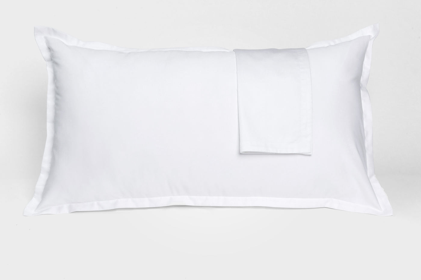 MOLECULE Pillow Shams