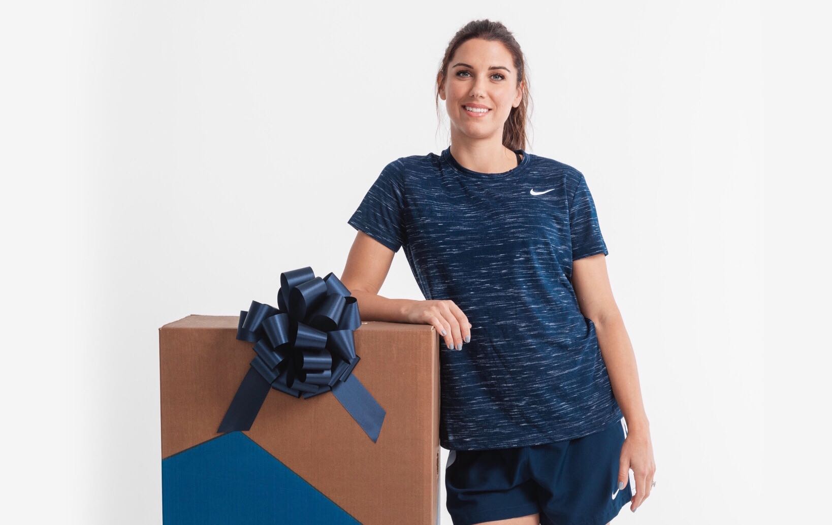 US Women’s National Team Co-Captain Alex Morgan Announces 13 Days of MOLECULE Mattress Giveaways